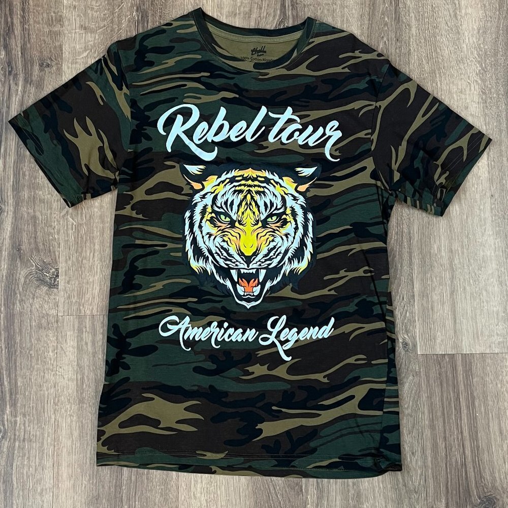 Chill Camo Tiger Tee Sz M